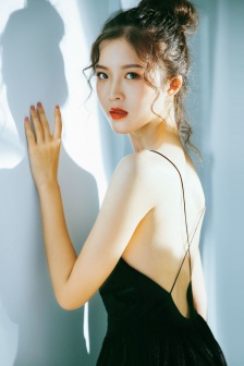 金花瓶楷梅花1玉女心